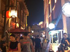 -陈仓老街美食天地