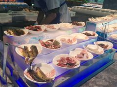 -曼格活海鲜·牛排自助(光明蓝鲸店)