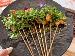 -小董哥烤串·爆汁大油边(故宫店)