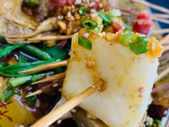 -上上签·冷锅串串(六灌路店)