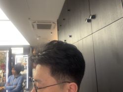 -侨治发型