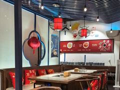 -尚尚仙·酸汤猪手·猪肚鸡火锅(华联万柳购物中心店)