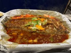 招牌香辣味清江鱼-鱼颜诱纸纸上烤鱼·蛙(龙湖天街店)