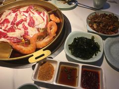 -猪啊牛呀羊啊铜盘烤肉(正大广场店)