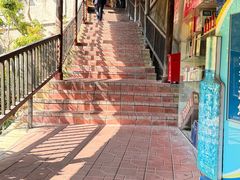 -鲤鱼塘农家山庄