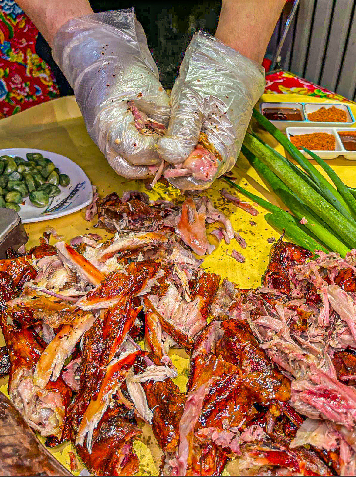 来长春一定要吃!东北特色!土窑坑烤!