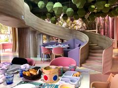 -水桶王国主题餐厅·聚会·生日派对·亲子活动·家庭套餐(亚龙湾希尔顿店)