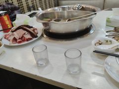 -尚品海鲜肥牛自助火锅(湖明店)