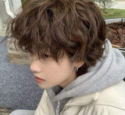 -米娜男士新国潮理发馆