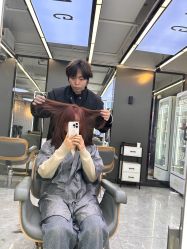 -藤野造型烫发染发