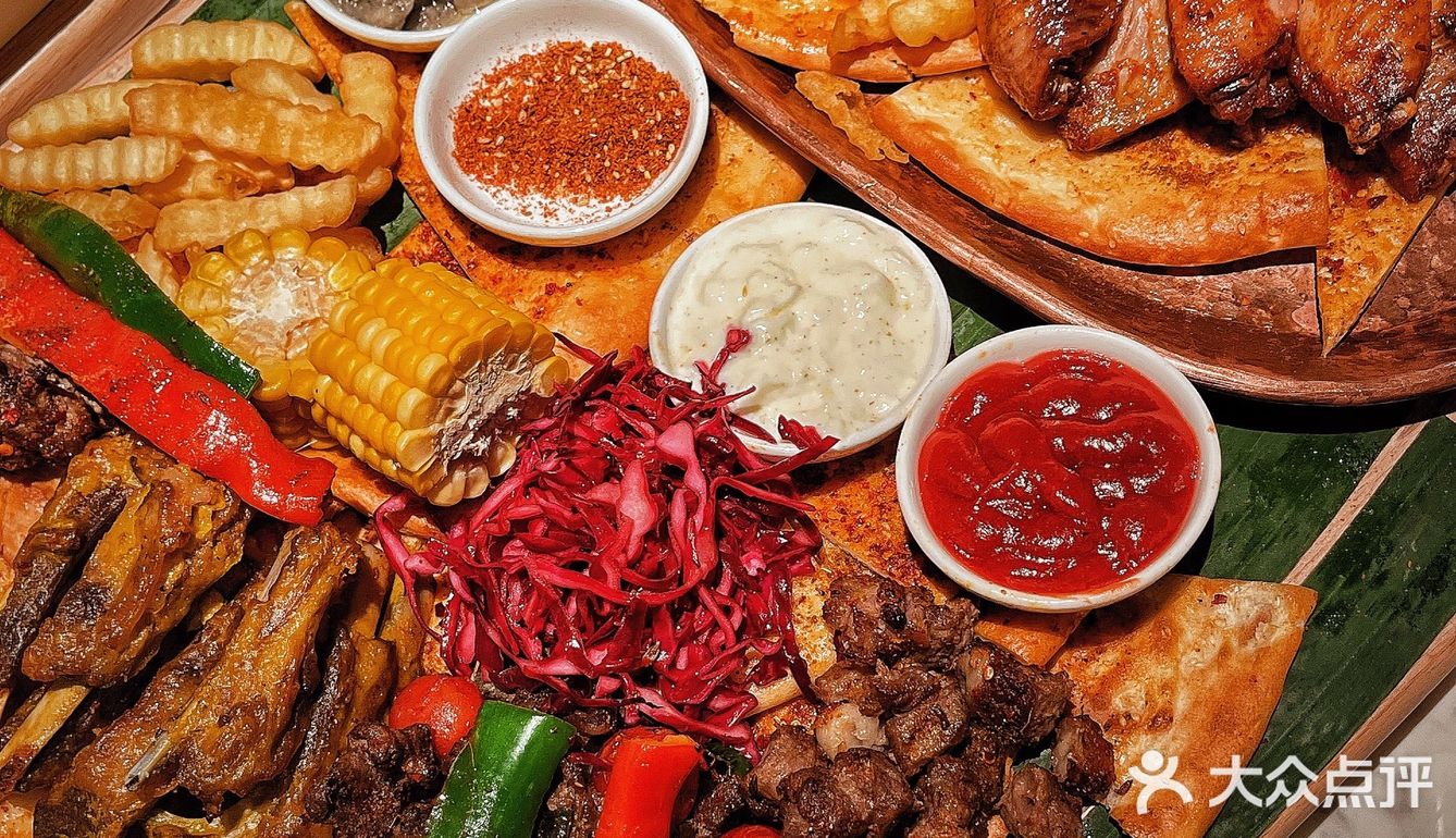 马小火·西域集市 ‼️好家伙‼️吃顿饭我以为到了新疆