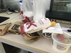 -肯德基(珠峰店)