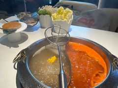 -左庭右院鲜牛肉火锅(金山万达店)