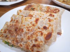 -溢心园香河肉饼总店