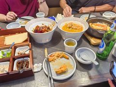 -五谷丰登农家院·地道胶东菜·海鲜烧烤(威海店)