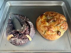 -沁屋面包店(人民东路店)