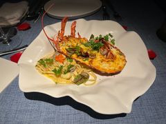 -弦月窗LUNETTE BY AMANDA(复兴路店)