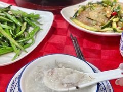 -先鲜鲫鱼粥