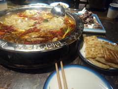 -三道苗苗鱼·美蛙黄辣丁(八里店)