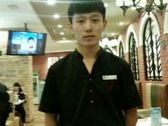 -闫府私房菜(经四路万达店)