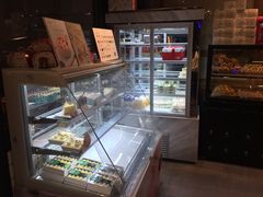 -昆明冠生园·蛋糕·面包(南强街店)