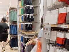 -优衣库(上海虹口龙之梦店)