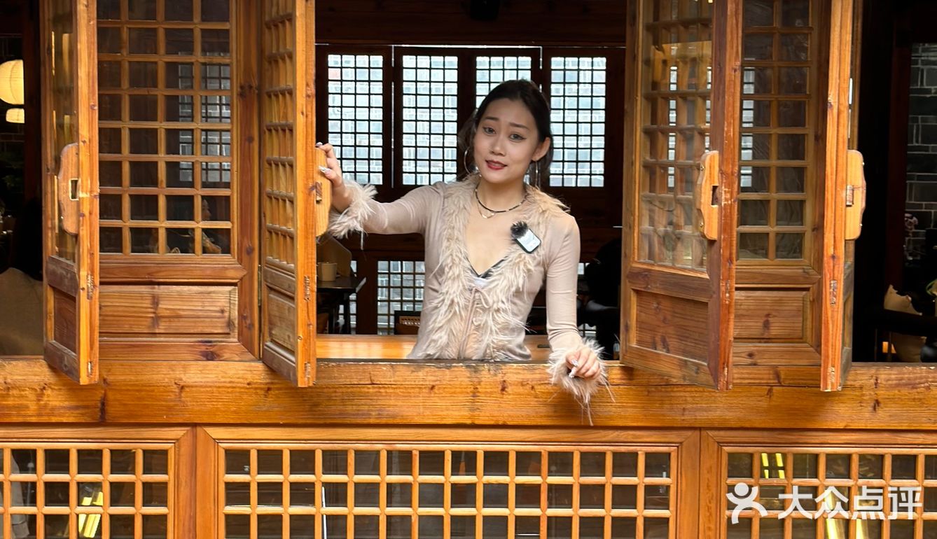 为了一口卡美罗冰淇淋松饼坐穿地铁1号线……