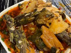 -老船舫·现做活鲜鱼馆(东郊记忆店)