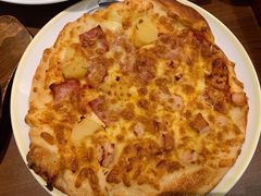 鸡肉培根双拼披萨-萨莉亚意式餐厅(常州环球港店)