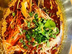 串串清汤锅底-文叔·湖北名小吃·小龙虾(华强北店)