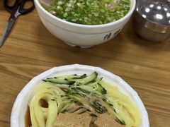 -陇上全荟兰州传统牛肉面(延吉路店)