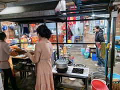 -学街秀兰麻辣烫