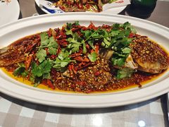 蒜爆鱼-百味地锅鸡(财校分店)
