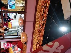 -半步颠小酒馆(繁花中心)