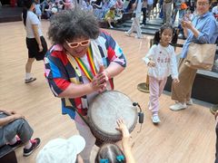 -瑞虹新天地月亮湾