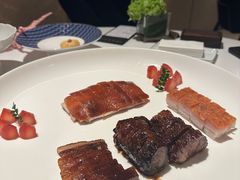 锦绣乳猪烧味拼盘-炳胜公馆(珠江新城店)