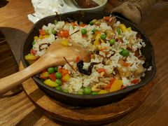 -云海肴·汽锅鸡·云南菜(天山百盛优客店)