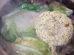-威邵鸡煲(西华路总店)
