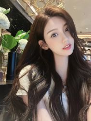 -妃格美发沙龙·烫发·染发