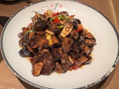 -东口码头·烧鸽子·鱼头泡饼·地方菜(金鹰悦城店)