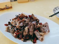 牛干巴-蝴蝶泉宾馆-中餐厅