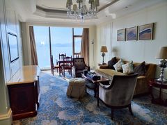 总统套房客厅-厦门途易蓝罗约海景温泉酒店(园博苑地铁站店)