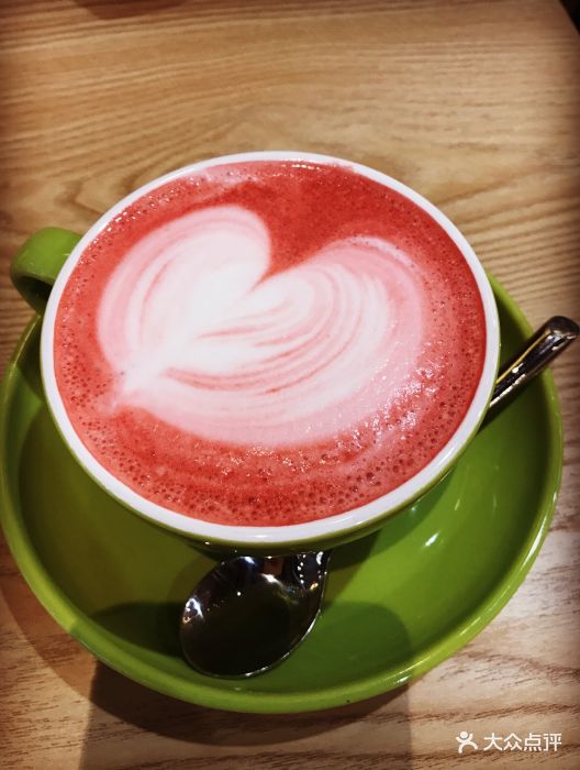 红丝绒拿铁