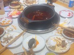 -佬缸炮江湖川菜(玉林店)
