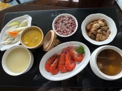 -臻康乃馨月子中心(凯宾斯基店)