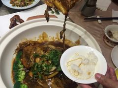-辣螃铠盆盆蟹大排档(海昌店)
