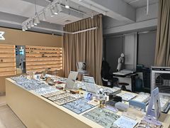 -鲸渝眼镜·浅目视光(春熙路店)