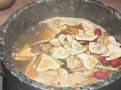 -蘑界·野生菌火锅(深业上城店)