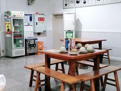 大堂-陈有良尖椒鸡(渝中旗舰店)