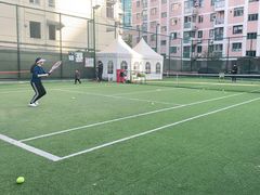 -快网网球俱乐部(长宁区金桥花园球场)
